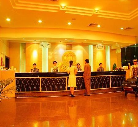 צ'אנגשה Ya Hua Grand Hotel מראה פנימי תמונה
